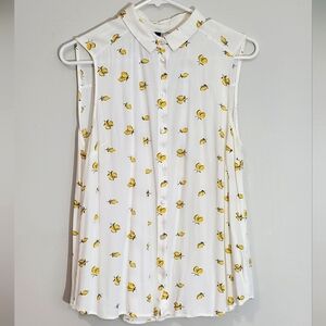 Sleeveless button down